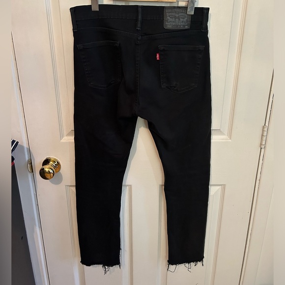 Black Levi’s 510s - Picture 4 of 6